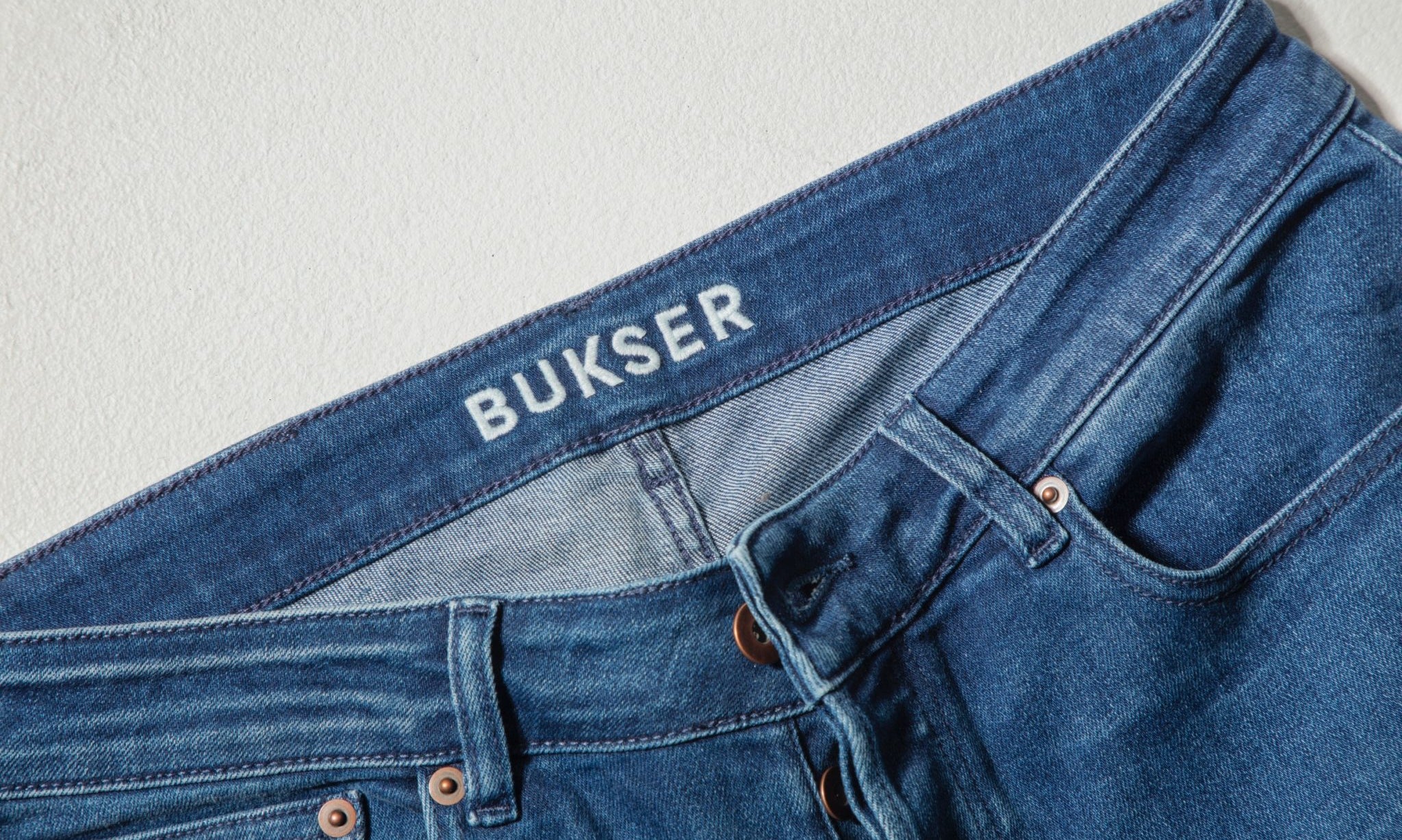 How to wear Bukser Jeans.